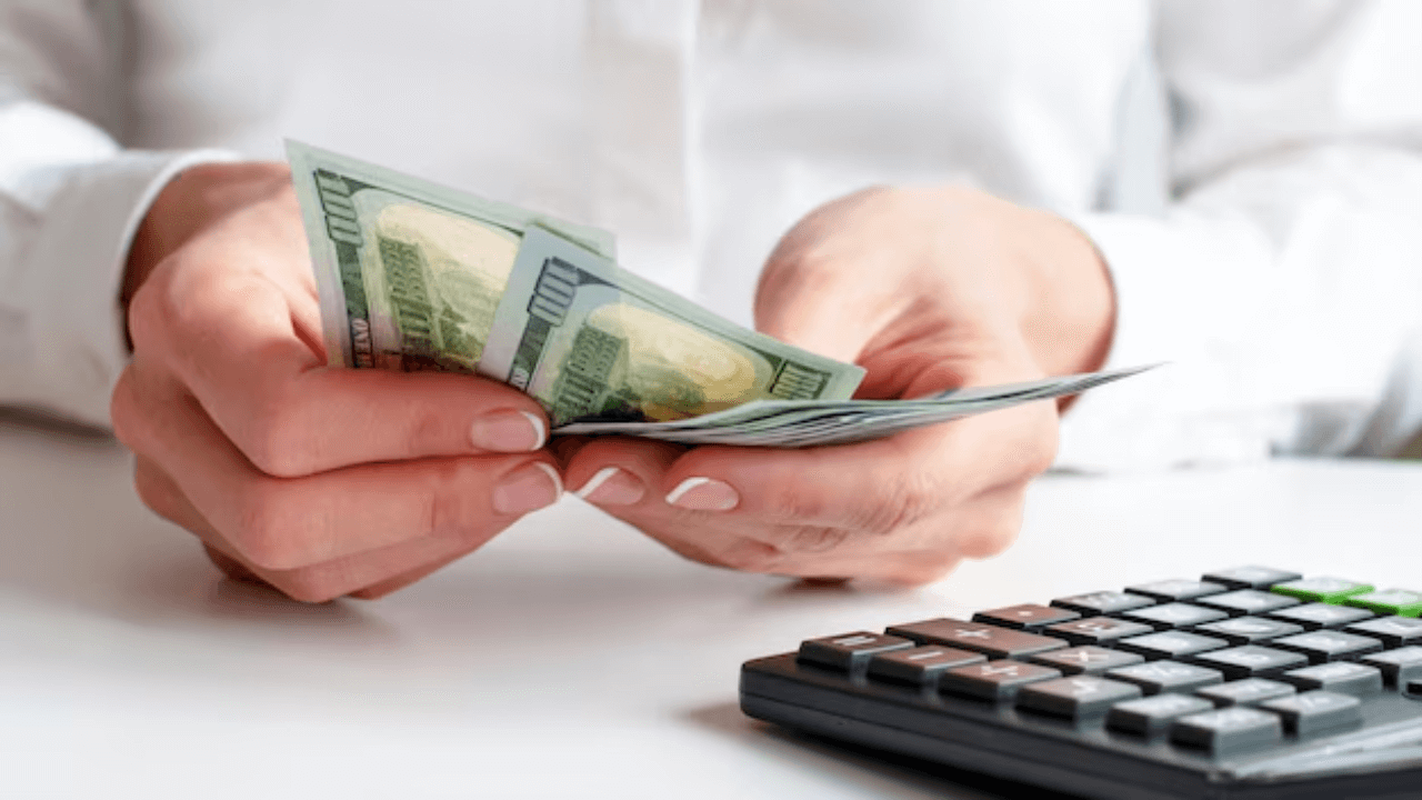social-security-benefit-check-factors-retirement